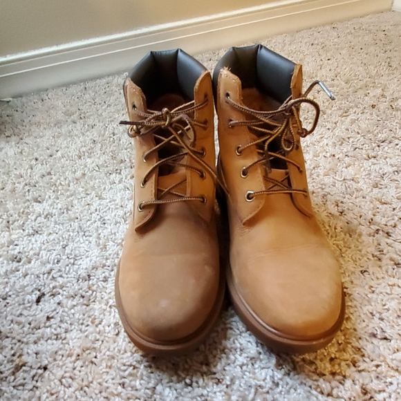 Timberland Kids 6" Classic Ortholite Boots - Picture 2 of 5